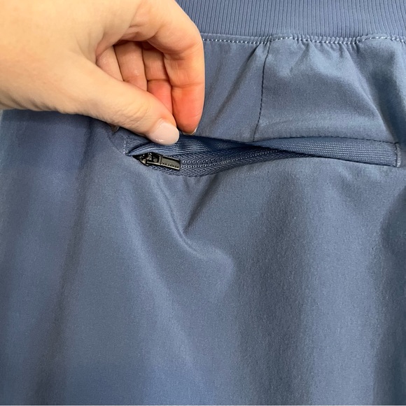 Athleta Nolita Slim Tapered Crop Pants-Pull On Elastic Waist-Gray Blue-Size 2 - Picture 7 of 10